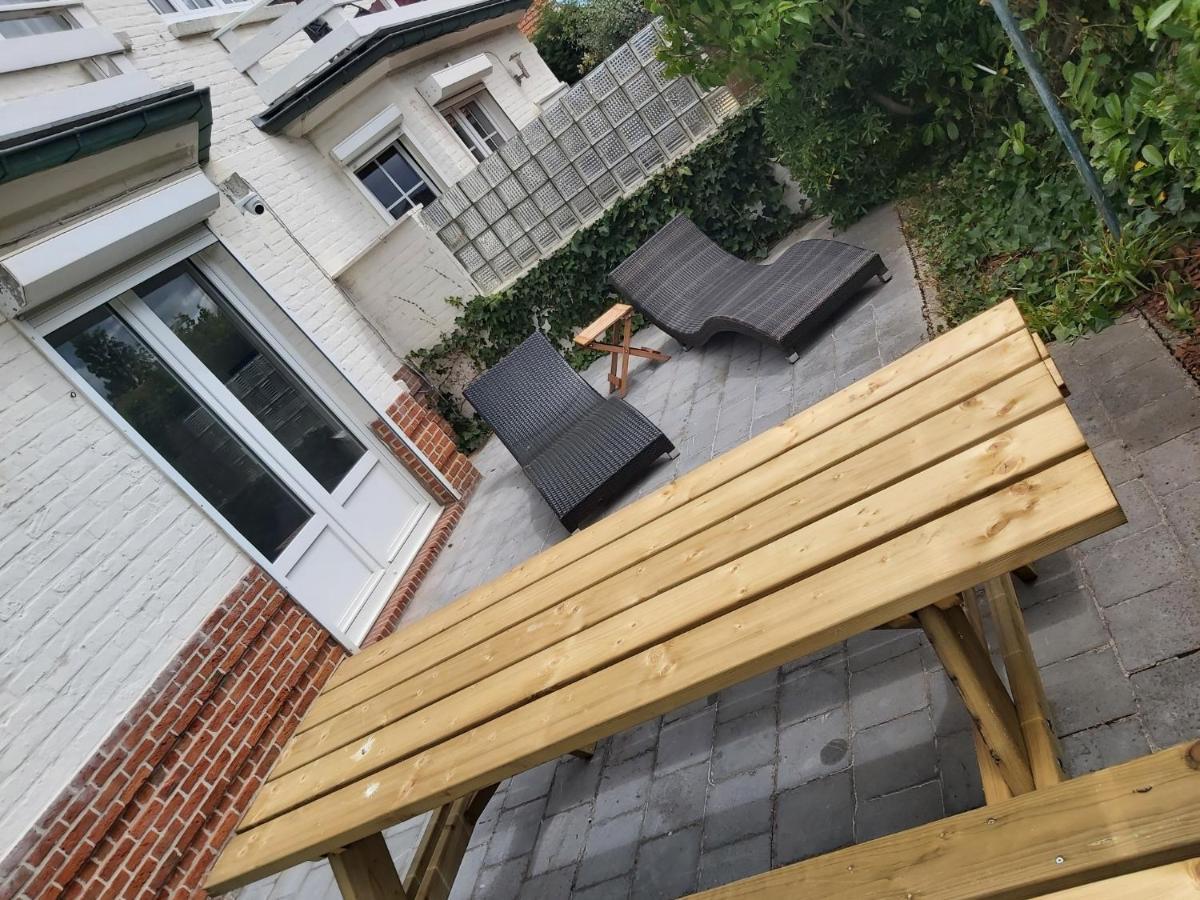 Aan De Meipe Lägenhet De Panne Exteriör bild